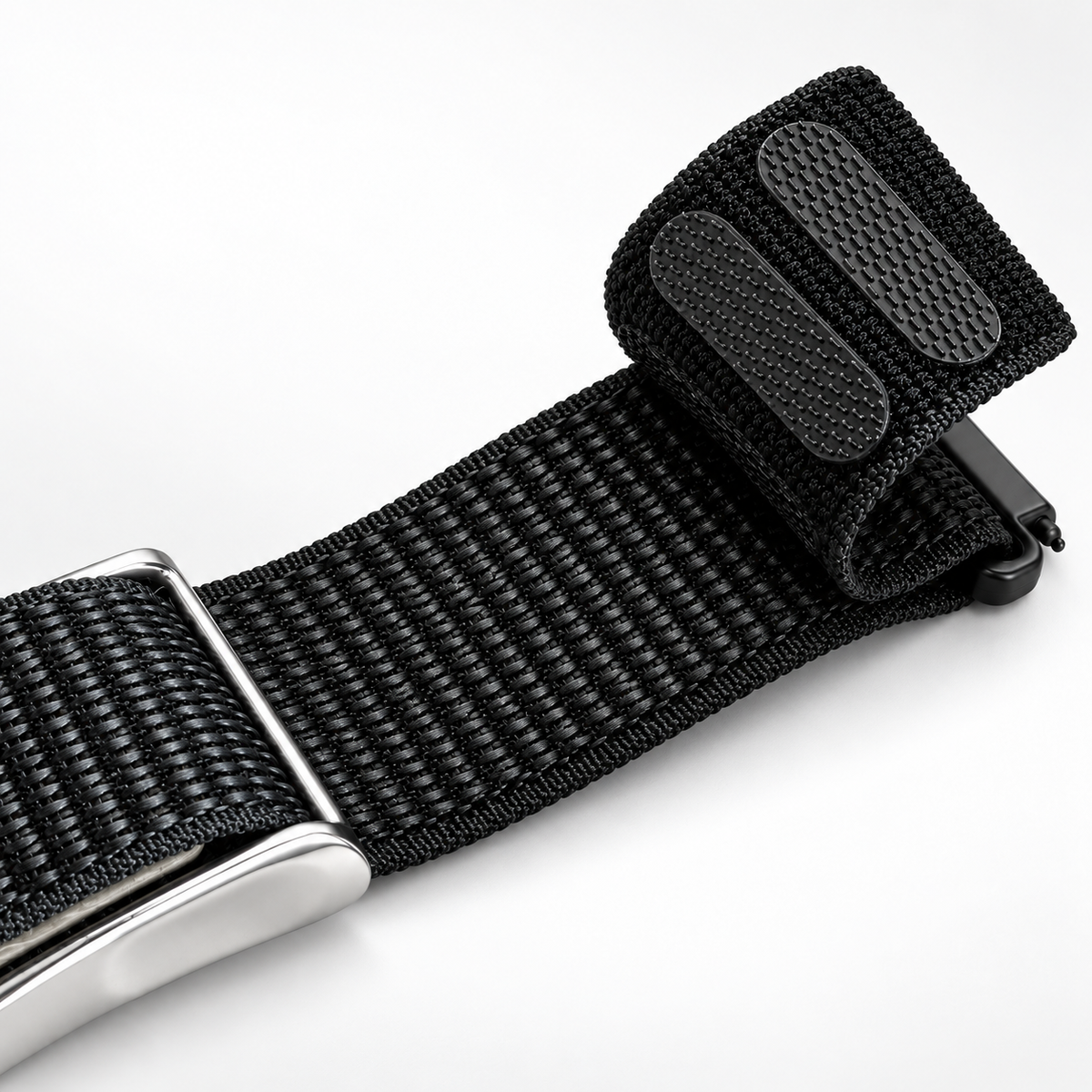 Quick release watch and WHOOP 5.0 MG hybrid nylon band - view 6